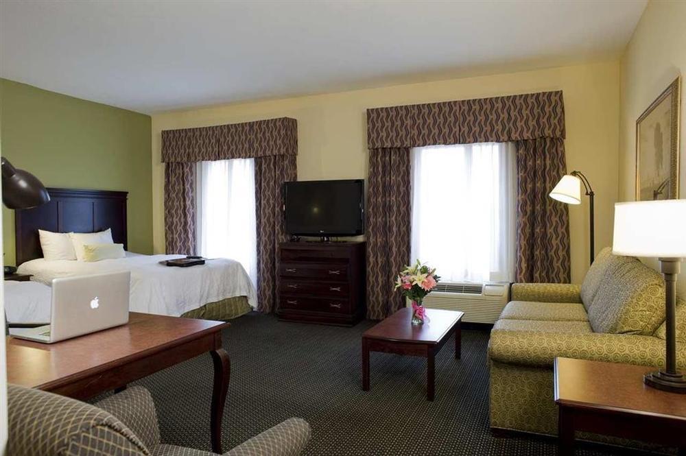 Hampton Inn & Suites Nashville-Smyrna Pokoj fotografie